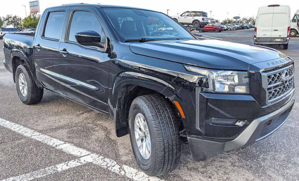 Used 2024 Nissan Frontier SV w/ Technology Package