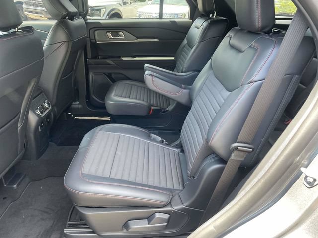 Certified 2026 Ford Explorer ST-Line w/ ST-Line Street Pack RWD image 12