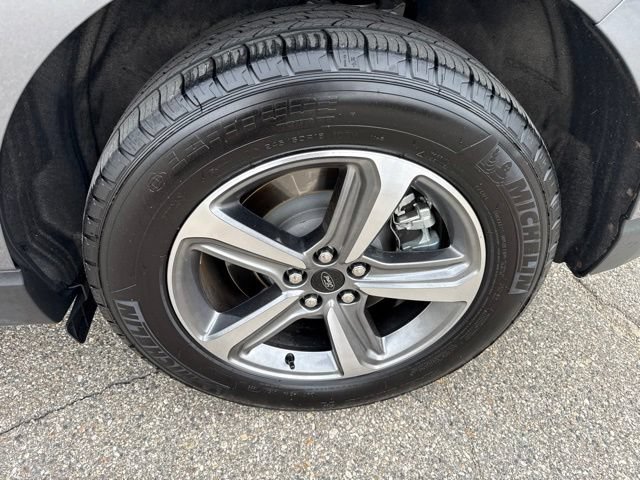 Certified 2023 Ford Edge SEL AWD/4WD image 4