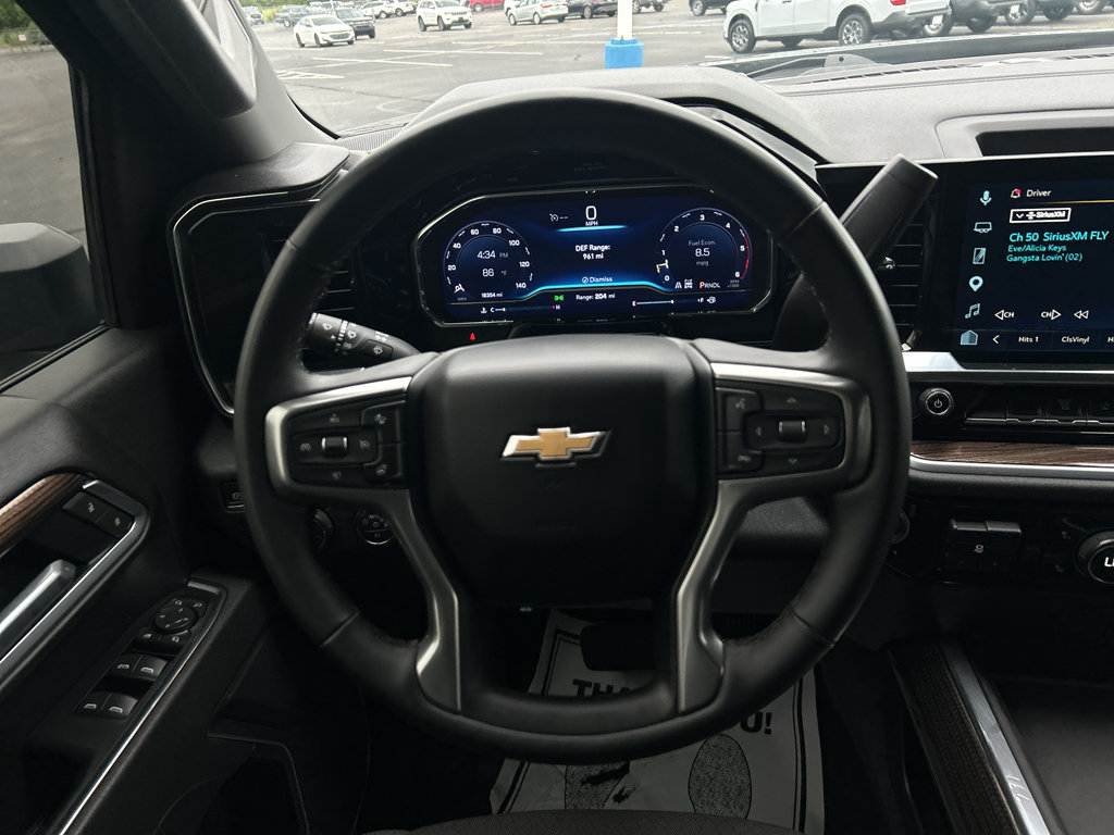 Used 2025 Chevrolet Silverado 3500 LT w/ Convenience Package AWD/4WD image 14