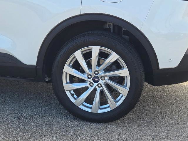 Certified 2022 Ford Escape Titanium w/ Titanium Elite Package image 14