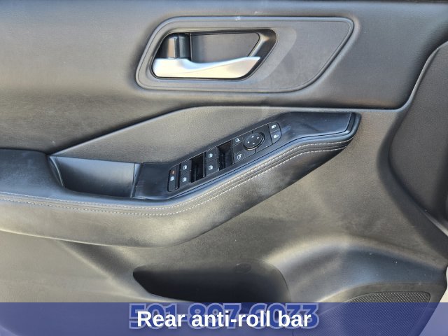 Used 2025 Nissan Rogue SV AWD/4WD image 35