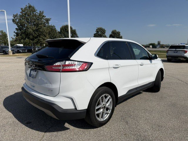 Certified 2024 Ford Edge SEL AWD/4WD image 8
