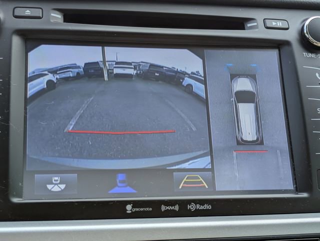 Used 2018 Toyota Highlander Limited Platinum FWD image 20