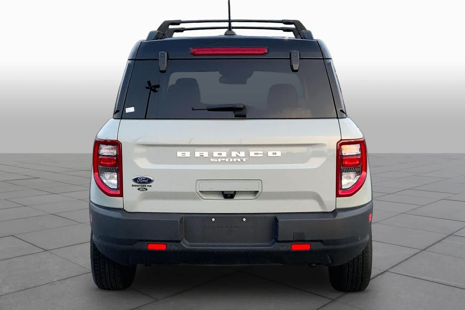Certified 2024 Ford Bronco Sport Outer Banks w/ Tech Package AWD/4WD image 5