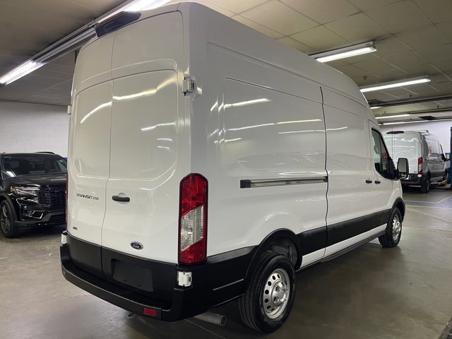 Certified 2022 Ford Transit 250 148 High Roof AWD image 7