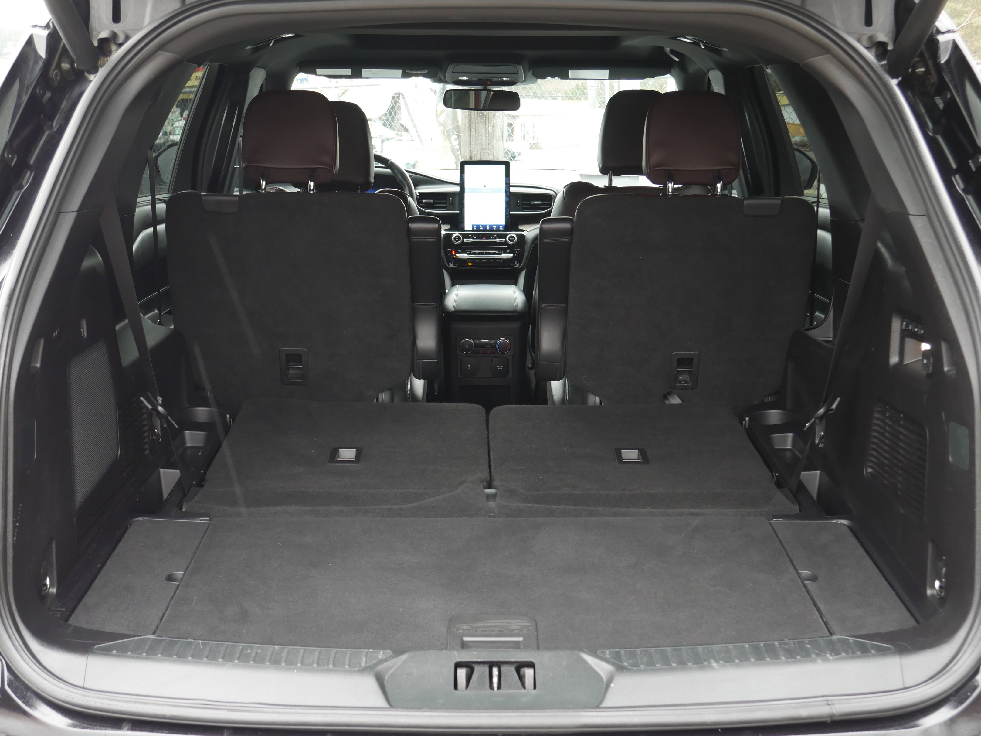 Certified 2021 Ford Explorer Platinum image 29