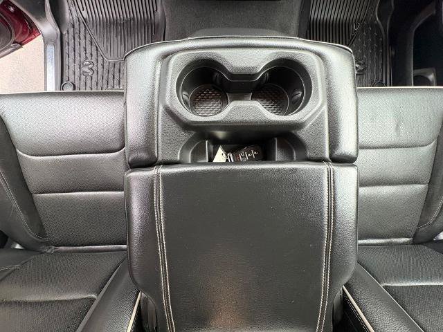 Used 2019 RAM 1500 Laramie AWD/4WD image 14