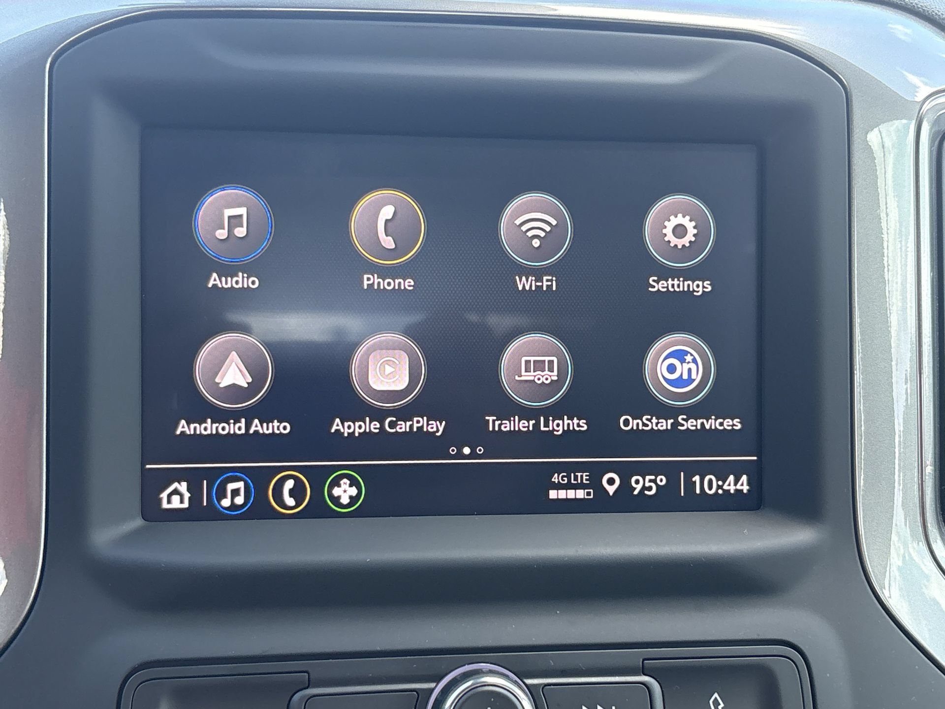 Used 2025 Chevrolet Silverado 2500 Custom w/ Custom Value Package RWD image 4