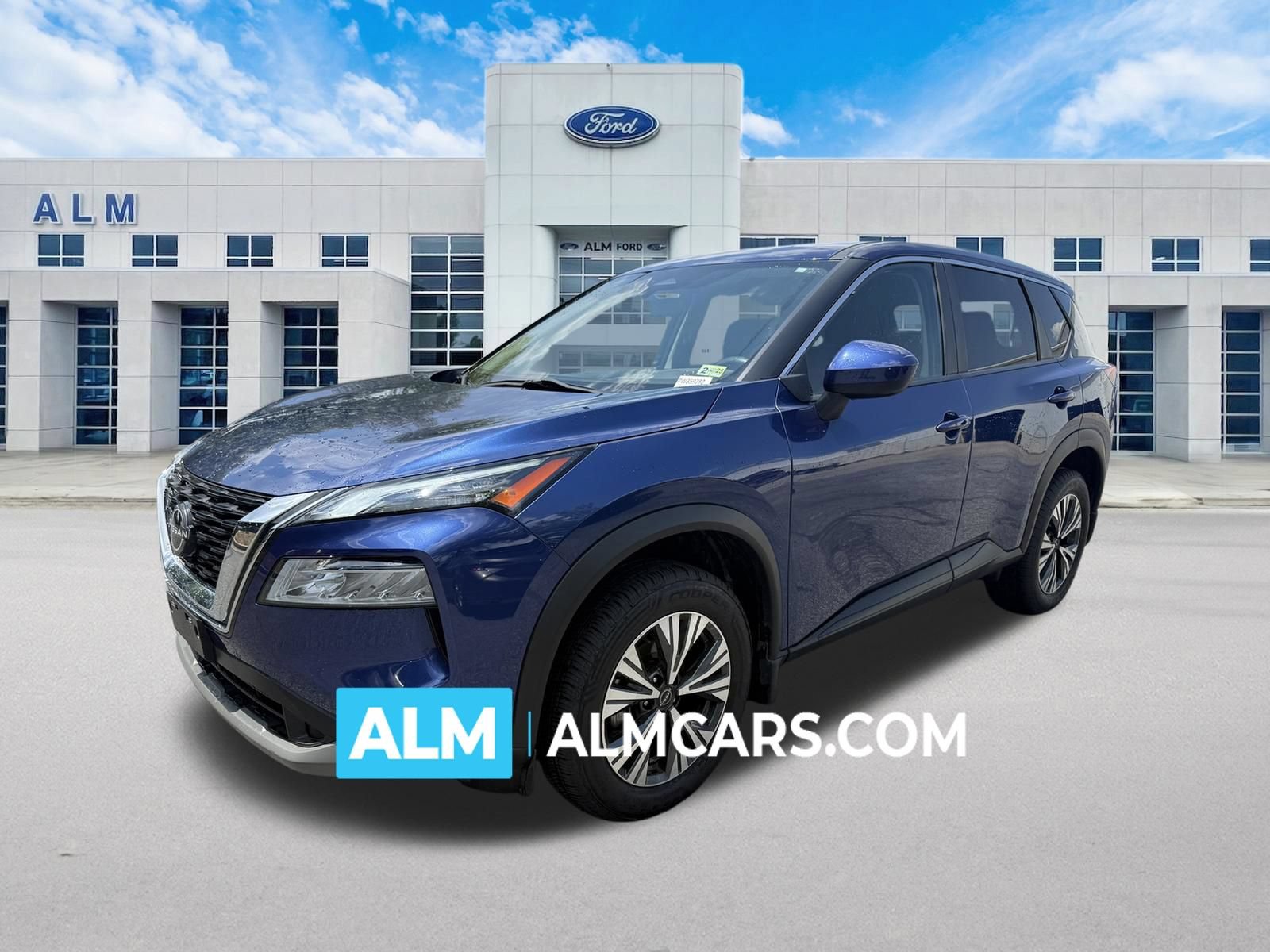 Used 2023 Nissan Rogue SV AWD/4WD image 1