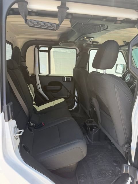 Used 2021 Jeep Gladiator Sport w/ Trailer Tow Package AWD/4WD image 7
