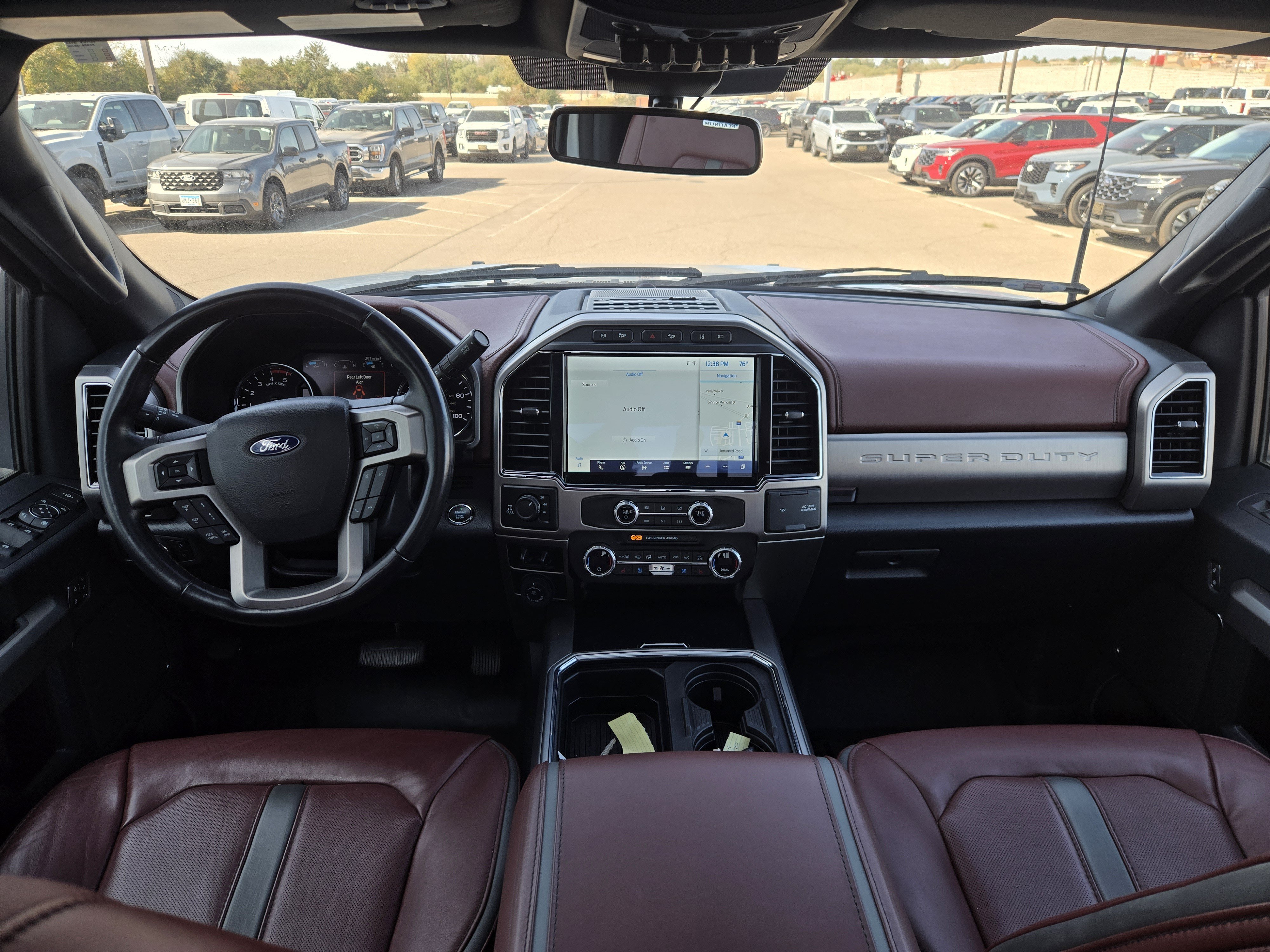 Certified 2022 Ford F250 Platinum w/ FX4 Off-Road Package AWD/4WD image 2