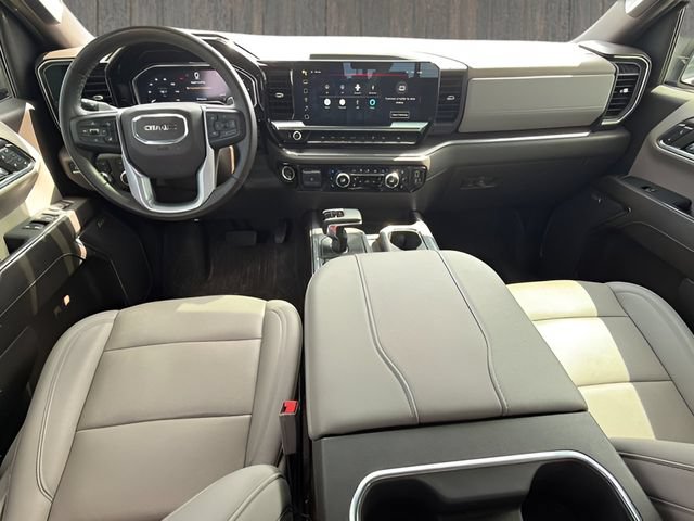 Used 2024 GMC Sierra 1500 SLT w/ SLT Premium Plus Package AWD/4WD image 18