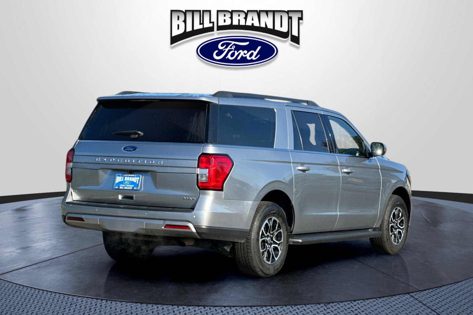 Certified 2024 Ford Expedition Max XLT AWD/4WD image 3