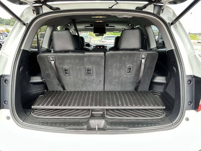 Used 2021 Honda Pilot Touring image 10