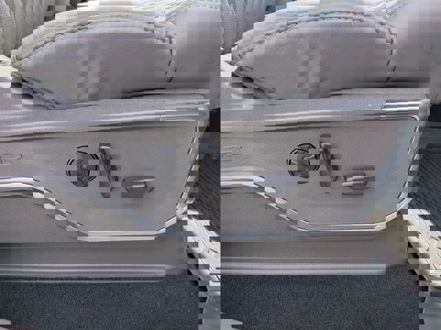 Certified 2025 Ford F350 Platinum w/ Platinum Plus Package image 37