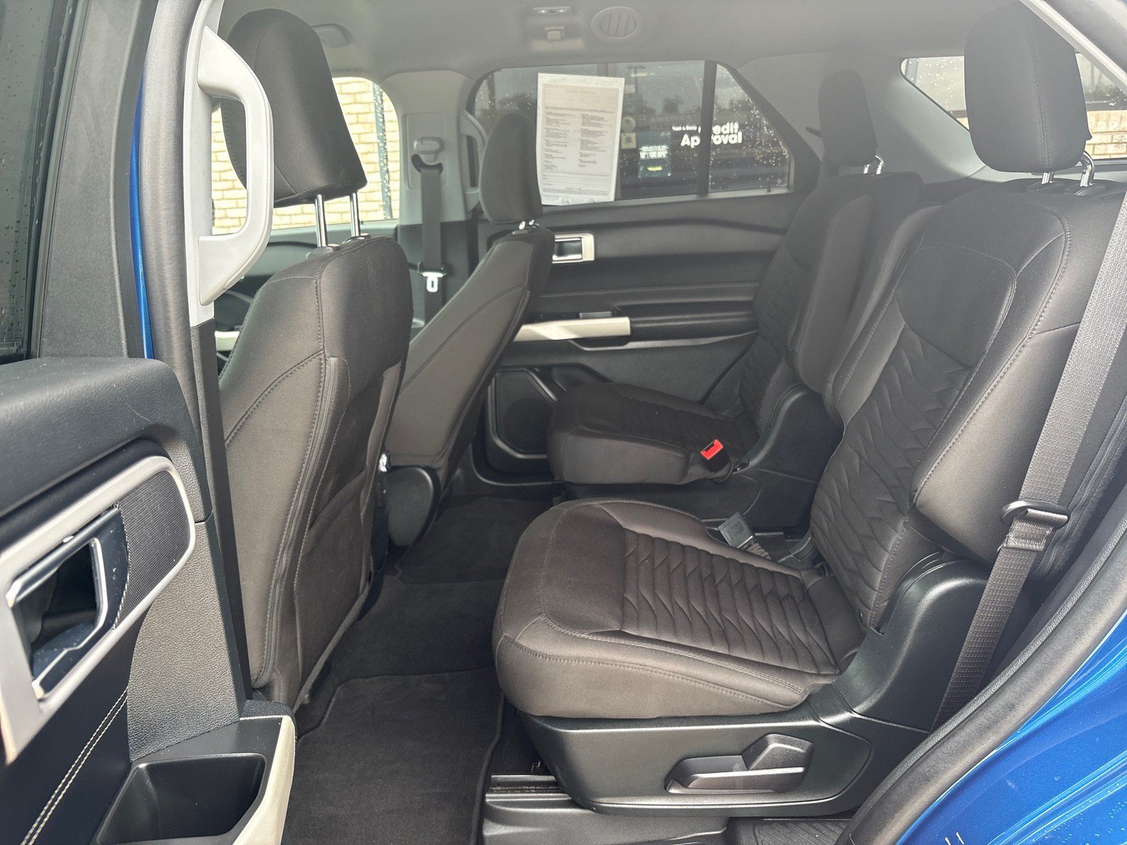 Certified 2021 Ford Explorer XLT AWD/4WD image 4