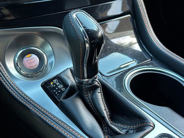 Used 2022 Nissan Maxima SR w/ Sport Mat Group image 19