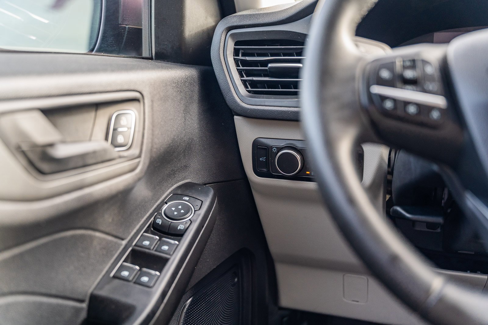 Certified 2024 Ford Escape Active w/ Tech Pack #1 image 24