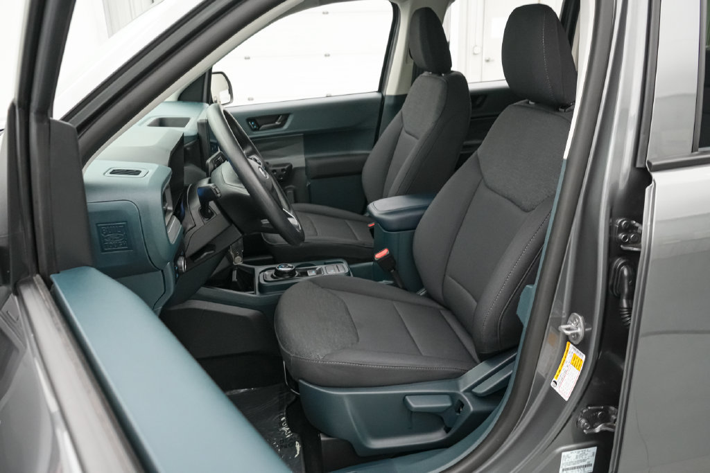 Certified 2025 Ford Maverick XL FWD image 12