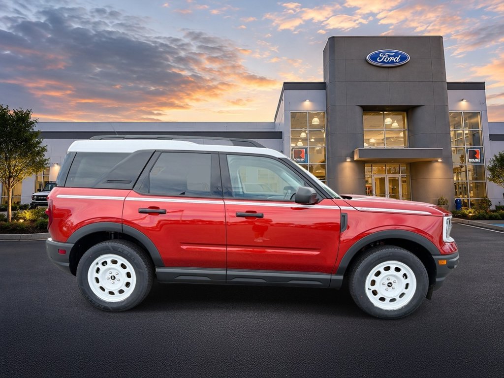 Certified 2024 Ford Bronco Sport Heritage w/ Heritage Convenience Package AWD/4WD image 10