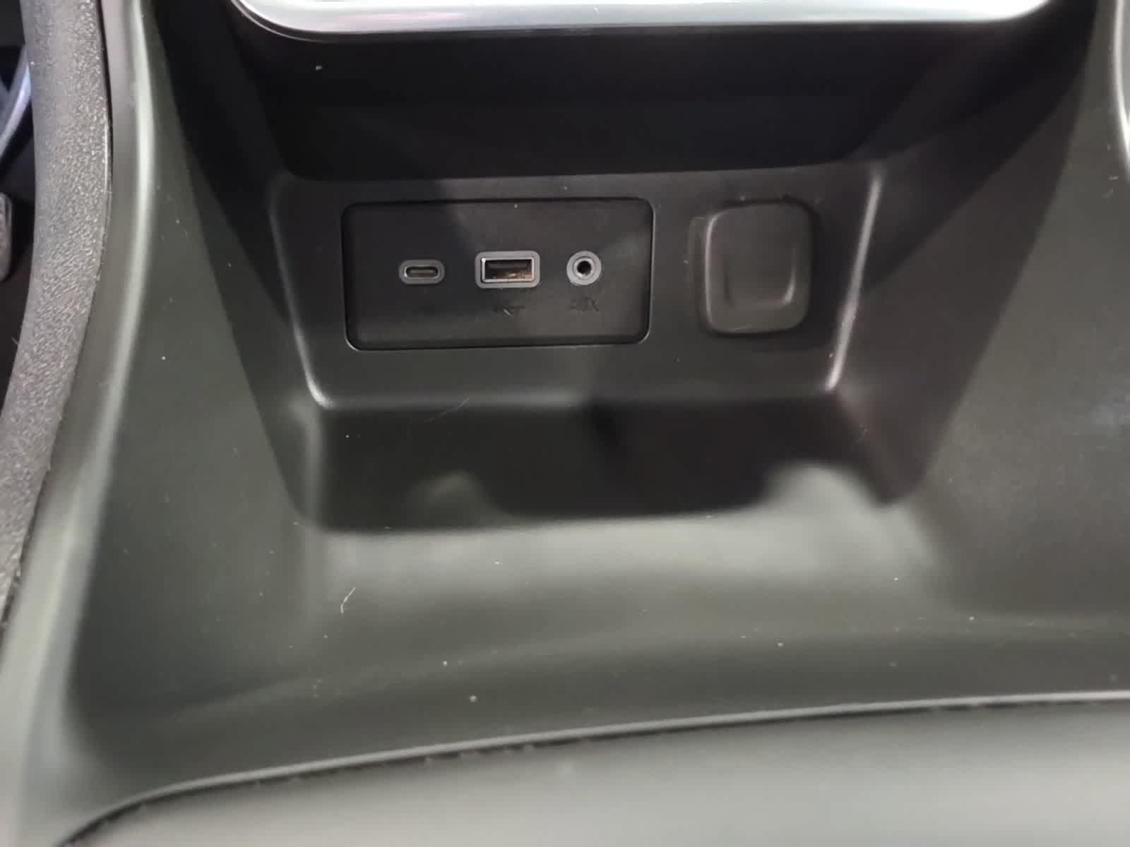 Used 2020 GMC Terrain SLE w/ Driver Convenience Package FWD image 23