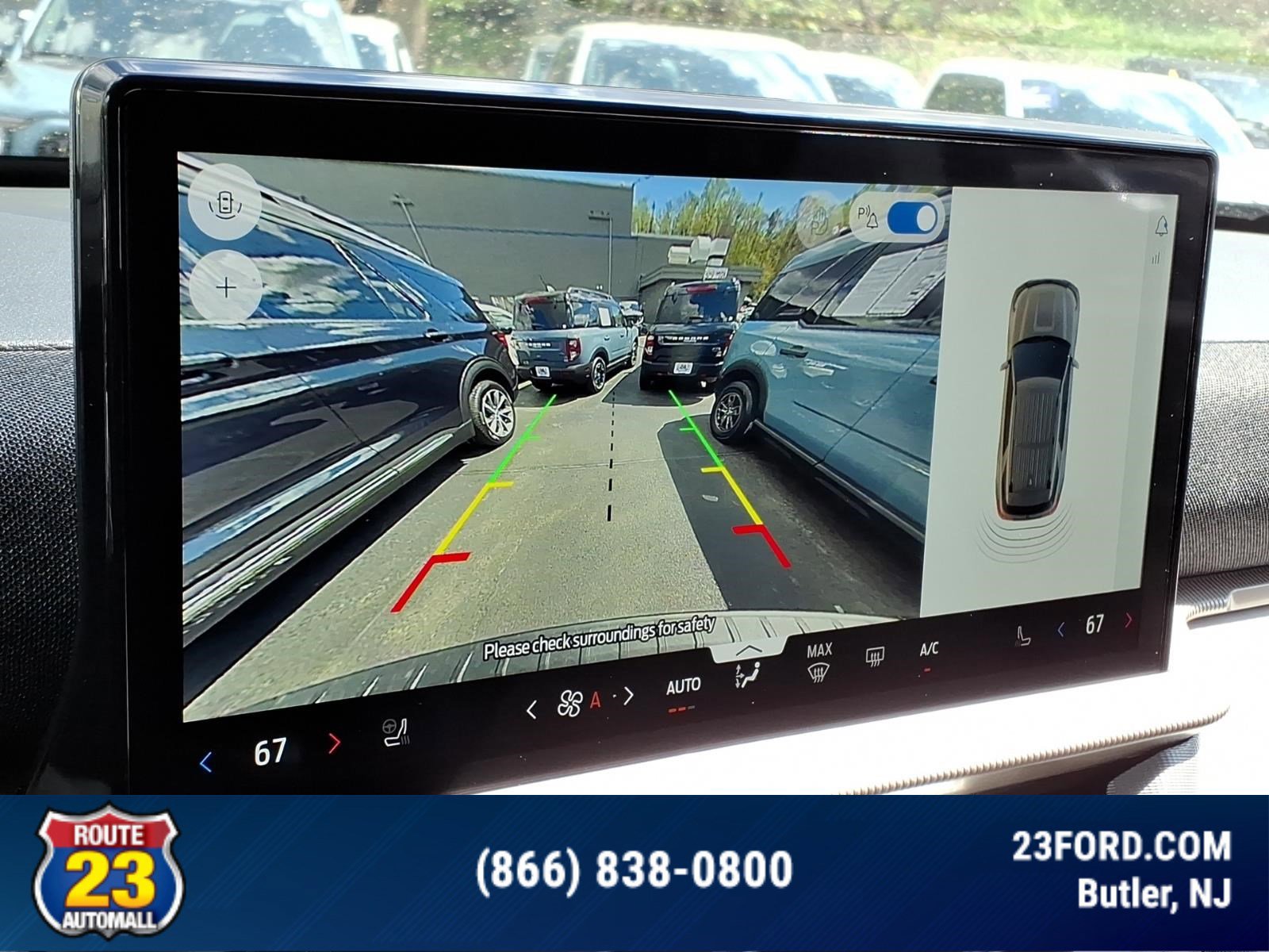 Certified 2025 Ford Explorer Active w/ Active Comfort Package AWD/4WD image 17