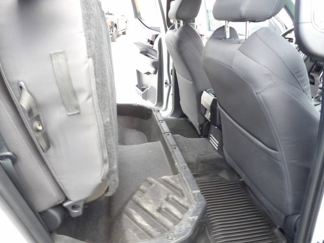 Used 2024 Toyota Tacoma SR AWD/4WD image 31