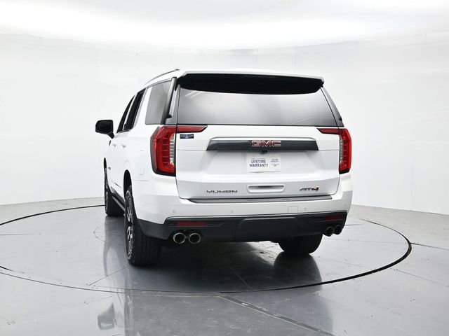 Used 2023 GMC Yukon AT4 w/ Technology Package AWD/4WD image 8