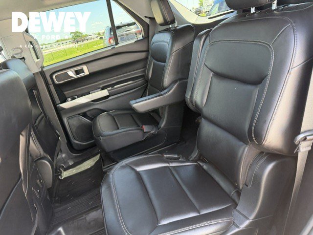 Certified 2023 Ford Explorer XLT w/ Equipment Group 202A AWD/4WD image 27