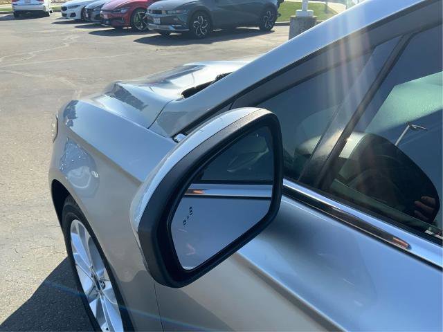 Certified 2020 Ford Fusion SE FWD image 24