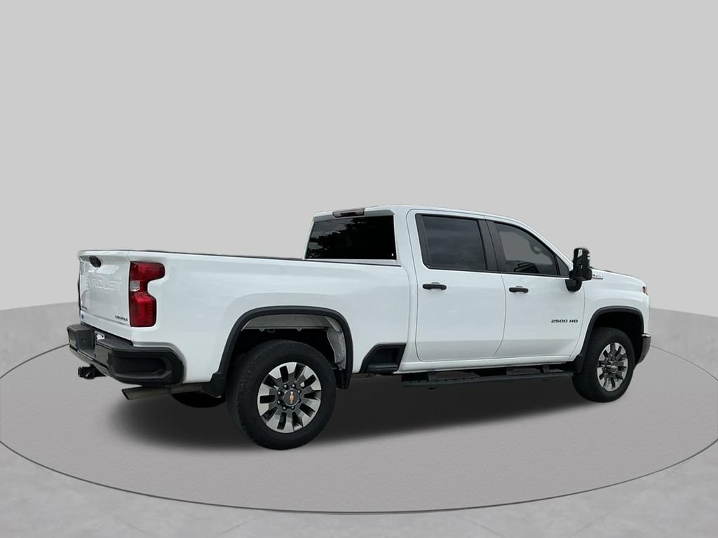 Used 2024 Chevrolet Silverado 2500 Custom w/ Custom Convenience Package AWD/4WD image 11