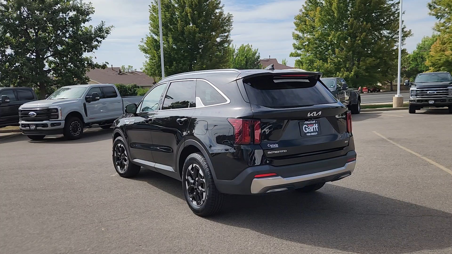 Used 2024 Kia Sorento S AWD/4WD image 18
