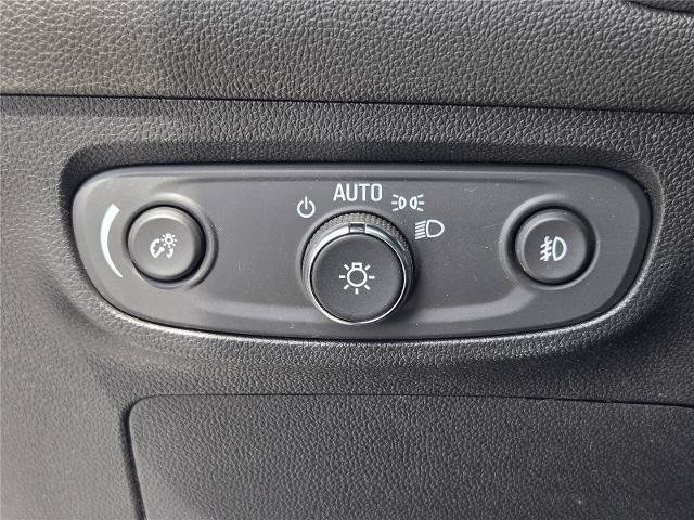 Used 2021 Buick Encore GX Select w/ Experience Buick Package FWD image 20