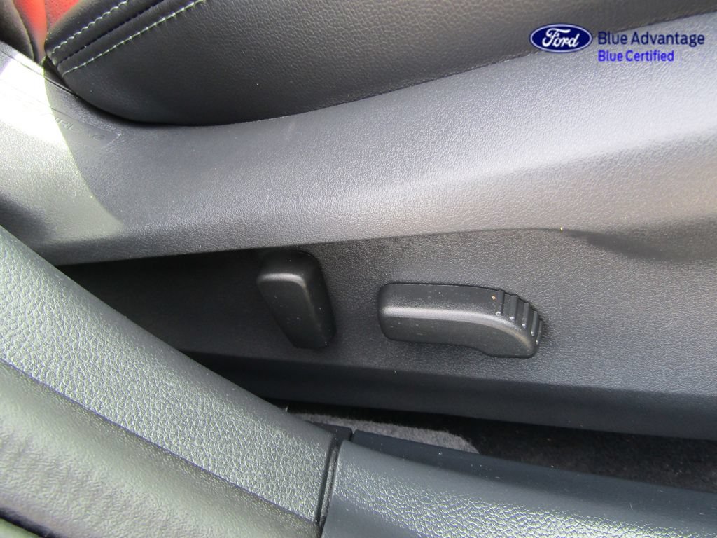 Used 2025 Subaru Outback Limited AWD/4WD image 37