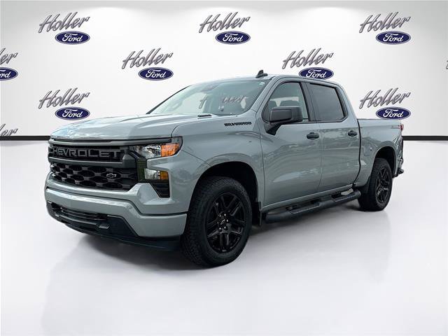 Used 2025 Chevrolet Silverado 1500 Custom w/ Turbomax Blackout Package RWD image 3