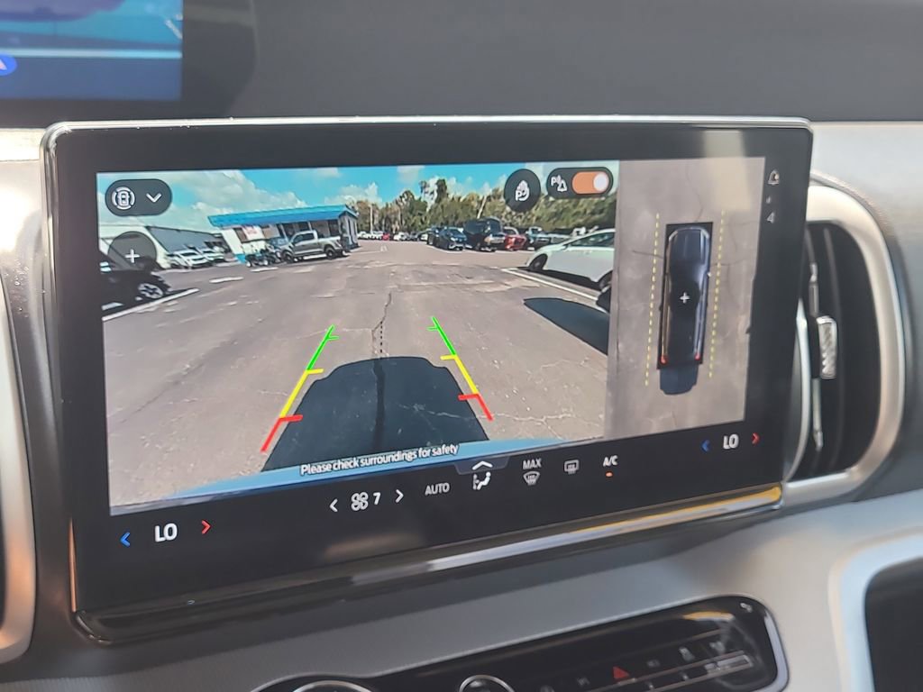 Certified 2025 Ford Expedition Active RWD image 25