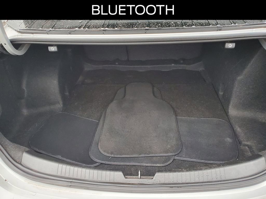 Used 2020 Chevrolet Malibu LT FWD image 6