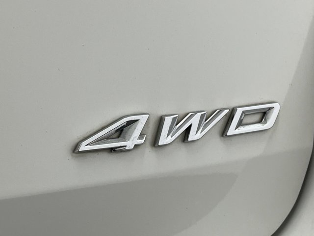 Certified 2021 Ford Explorer XLT w/ Equipment Group 202A AWD/4WD image 35