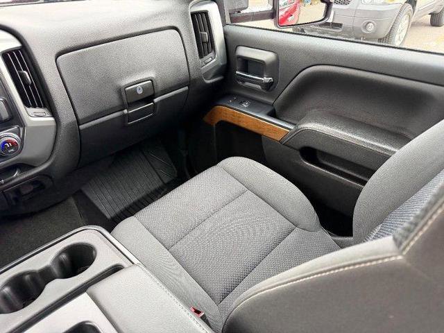 Used 2018 Chevrolet Silverado 1500 LT w/ All Star Edition image 16