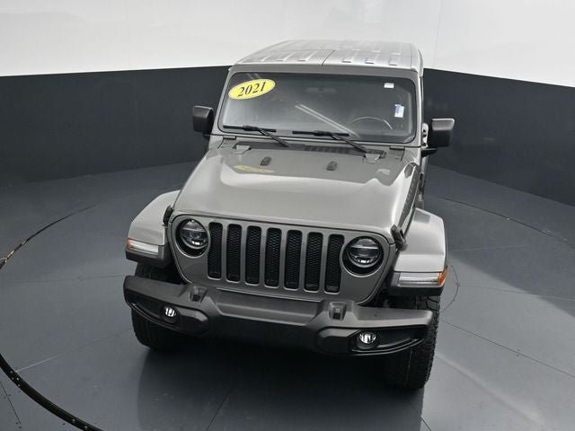 Used 2021 Jeep Wrangler Unlimited Sahara AWD/4WD image 24