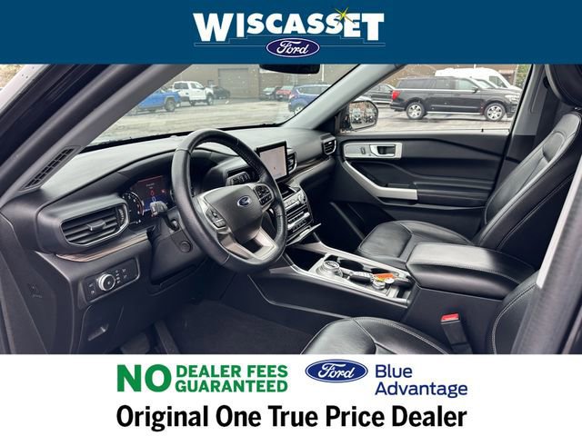 Certified 2022 Ford Explorer Limited w/ Hybrid Equipment Group 310A image 11