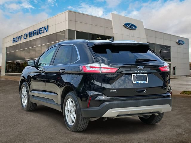 Certified 2024 Ford Edge SEL w/ Convenience Package AWD/4WD image 3