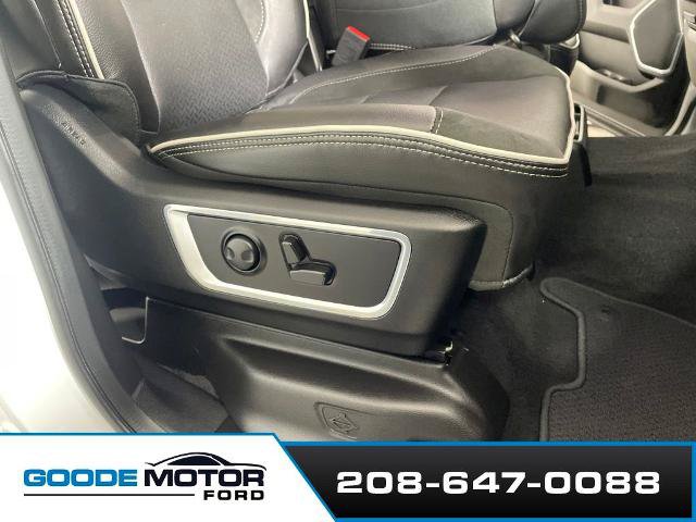 Used 2025 RAM 1500 Laramie AWD/4WD image 25