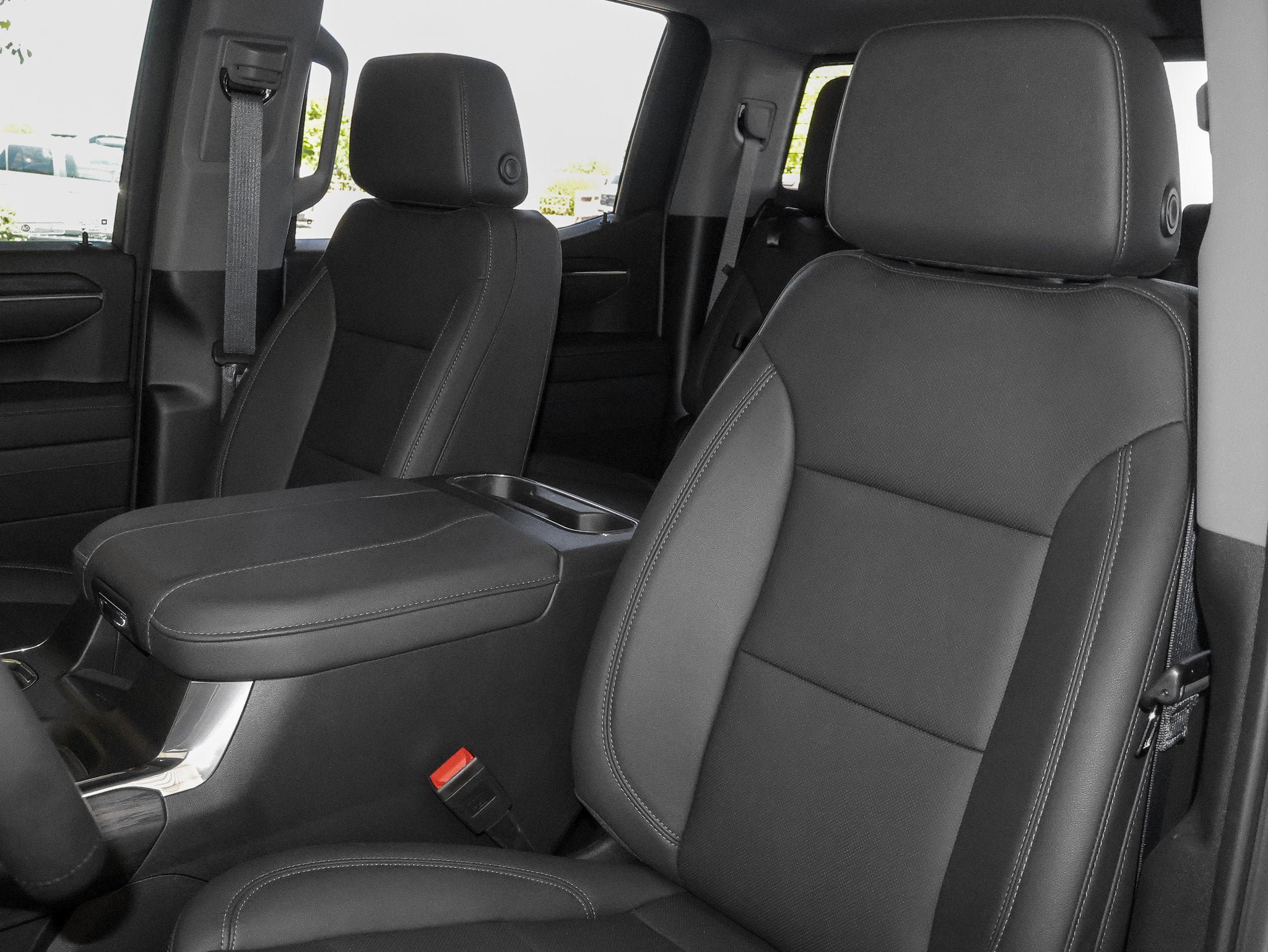 Used 2024 GMC Sierra 1500 SLT w/ SLT Premium Plus Package AWD/4WD image 24