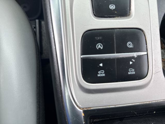 Certified 2021 Ford Explorer XLT w/ Equipment Group 202A RWD image 12