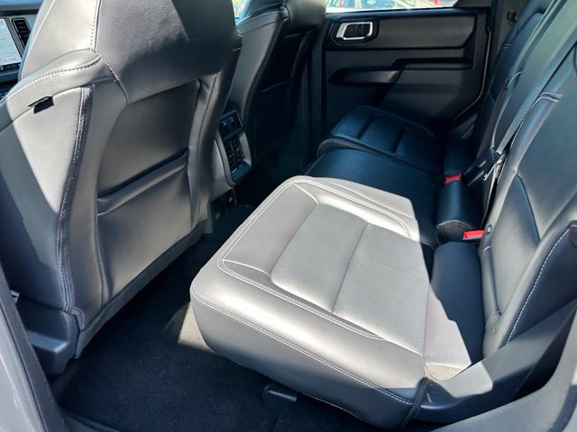 Certified 2025 Ford Bronco Outer Banks w/ Sasquatch Package AWD/4WD image 34