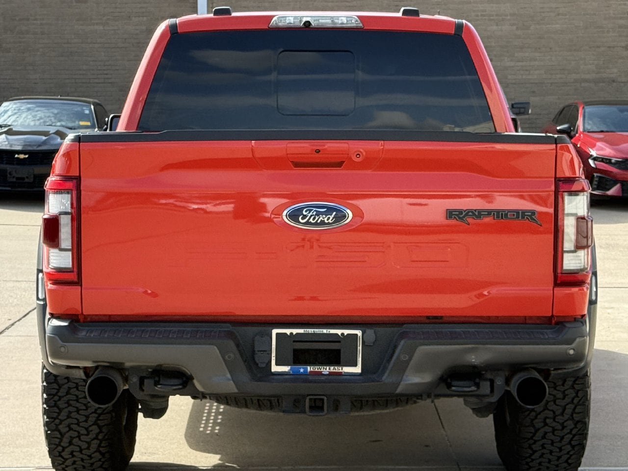 Certified 2022 Ford F150 Raptor w/ Equipment Group 801A High AWD/4WD image 6