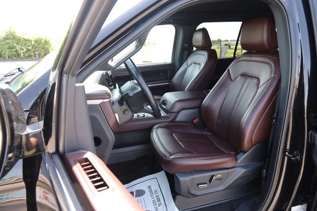 Certified 2024 Ford Expedition Max Limited AWD/4WD image 11