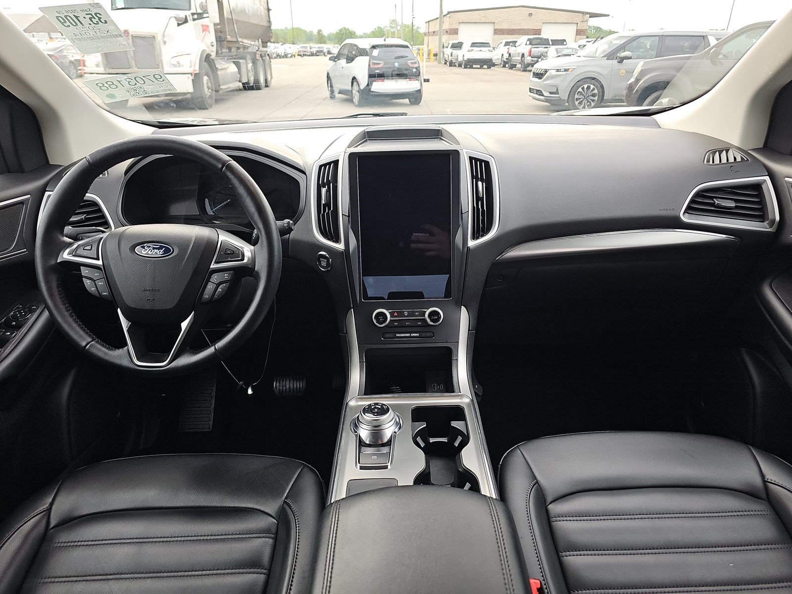 Certified 2022 Ford Edge SEL w/ Convenience Package AWD/4WD image 17